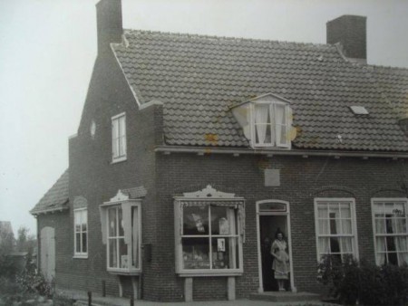 Duinroosplein nr 4 - toen